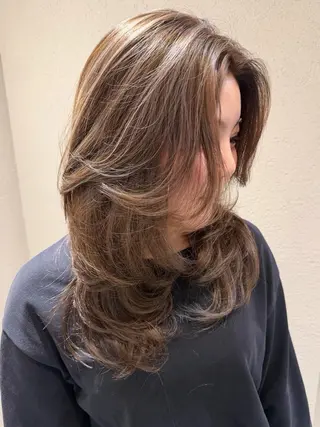 ロング YAMADA KOKOROのヘアスタイル
