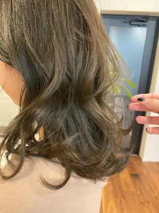 セミロング 垢抜けのプロ🪄 honoのヘアスタイル