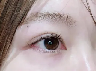 マツエク・マツパ 米倉 五織のネイルデザイン