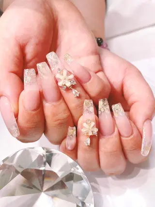 ネイル ネイルサロンアウル ayaka💋のネイルデザイン