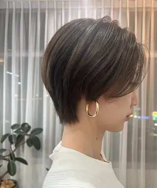 ショート SOYON栄 山下麻央のヘアスタイル