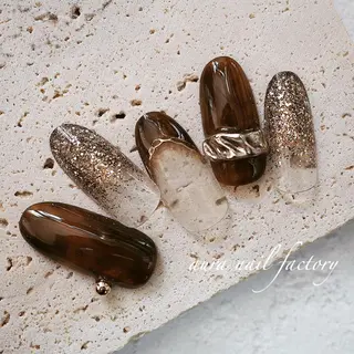 ミディアム カラー ネイル 赤羽　アウラ ネイルファクトリーのネイルデザイン