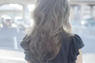 セミロング カラー waku岡崎店所属・圧倒的なクォリティ✨ waku 岡崎店のヘアスタイル