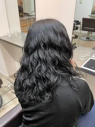 ロング カラー パーマ 【arc】Ruri コテ巻き風パーマのヘアスタイル