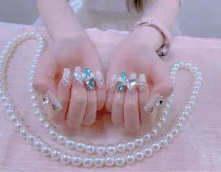 ネイル はぴねす所属・横浜 美夢のネイルデザイン
