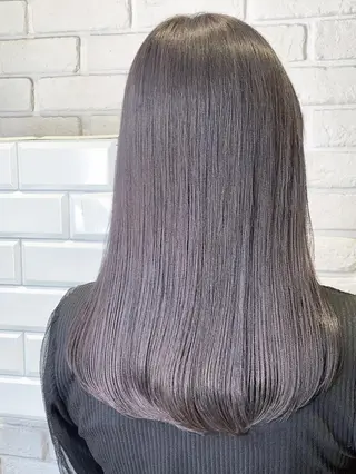 セミロング Legami 熊本（レガーミ）所属・内田 有紀のマツエク・マツパデザイン