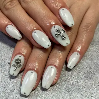 ネイル mahalo nail salon所属・野々山 亜美のネイルデザイン
