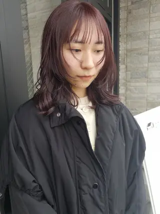 セミロング カラー ondo by Saku所属・🍎玉寄 里帆 （タマヨセ リホ）のヘアスタイル