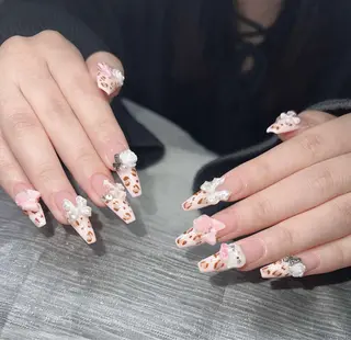 ネイル Lee Nails チップ長さだし専門店のネイルデザイン