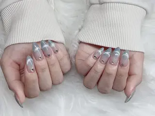 ネイル U.NI NAIL所属・U.Ni NAIL ナユキのネイルデザイン