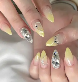 ネイル 🍑 momo_nailのネイルデザイン