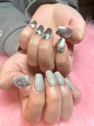 ネイル Nail ヌシん家 AKANEのネイルデザイン