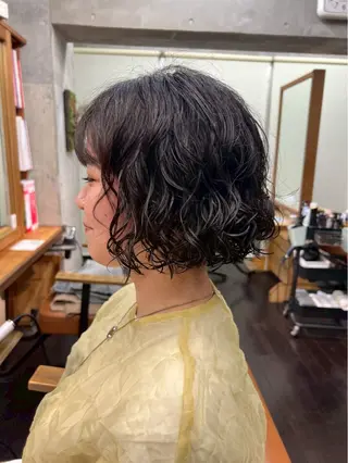 ミディアム パーマ 関谷 航太のヘアスタイル