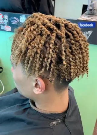 パーマ メンズ Le'a所属・渋谷/フェード/ 國分 翔のヘアスタイル