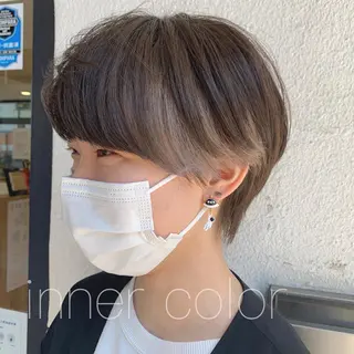 ショート 透明感カラー 金村真子のヘアスタイル