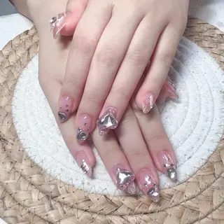 ネイル Maggie Nail🦩のネイルデザイン