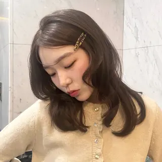 セミロング カラー sia所属・Nene Murakamiのヘアスタイル