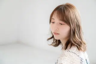 ミディアム HAIR MAKE addict所属・岡崎 優月のヘアスタイル