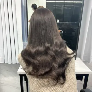 ロング カラー シールエクステ特化 ハイトーン、NANAのヘアスタイル