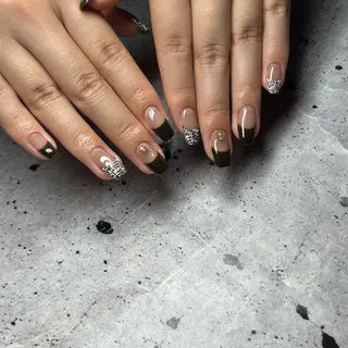 ネイル 𝐫𝐚𝐢 𝐧𝐚𝐢𝐥の眉毛・アイブロウイメージ