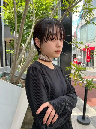 ショート センターパート/ 暖色カラーayuのヘアスタイル