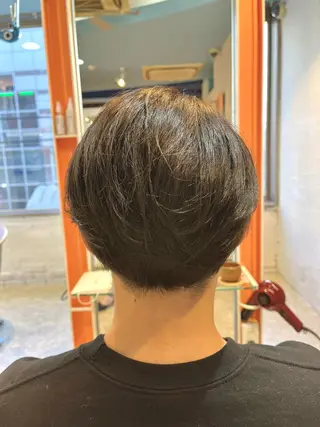 ミディアム カラー メンズ うしだ かおるのヘアスタイル