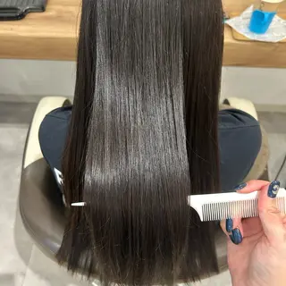 ロング 渡邊 玲来のヘアスタイル