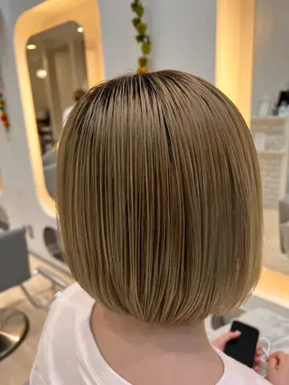 ミディアム カラー パーマ ヘアアレンジ キッズ ネイル マツエク・マツパ アイブロウ 堀井 凌平のヘアスタイル