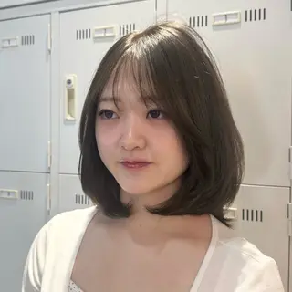 ミディアム カラー sia所属・Nene Murakamiのヘアスタイル