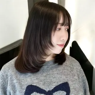 ミディアム カラー ヘアアレンジ 韓国ヘア/レイヤー 顔周りカット/ユキナのヘアスタイル