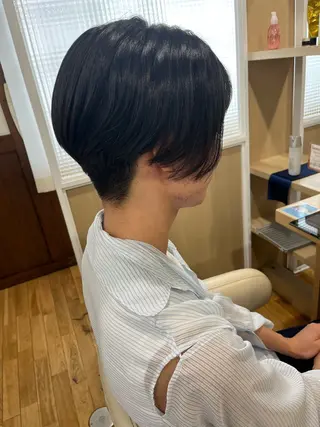 ショート 鈴木 結のヘアスタイル