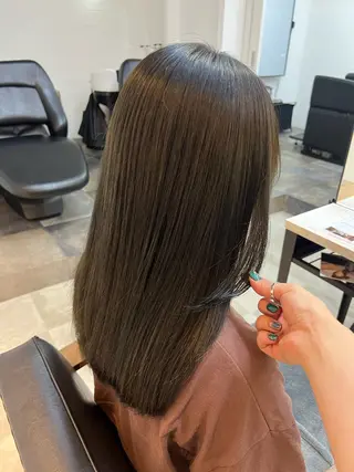 セミロング カラー 🥀韓国ヘア🥀 宮津真菜のヘアスタイル