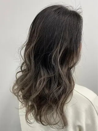 セミロング カラー 【公式】amble luxe池袋東口🩷のヘアスタイル