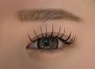 マツエク・マツパ 谷 彩花の眉毛・アイブロウイメージ