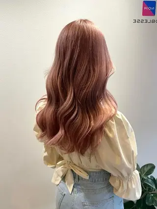 セミロング カラー ハイトーン/ウルフ/ レイヤー/Asukaのヘアスタイル