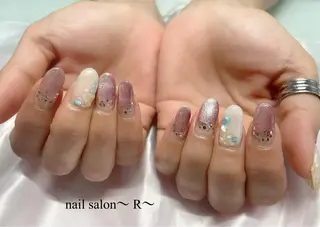 ネイル 〜 R〜 プライベートサロンのネイルデザイン
