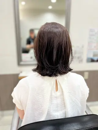 カラー 艶髪🥣透明感カラー 🫧前田奈津実のヘアスタイル