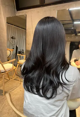 ロング カラー 飯田 みづきのヘアスタイル