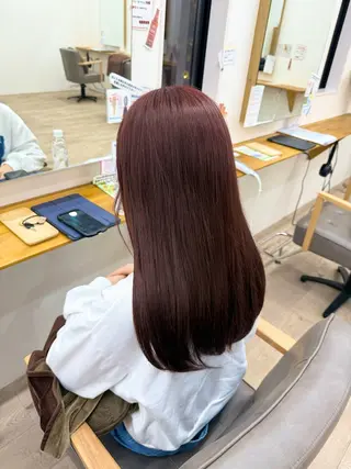 ロング ちほ/顔周りレイヤー /ベージュカラーのヘアスタイル