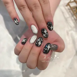 ネイル ecrin エクラン Haruka🌼のネイルデザイン