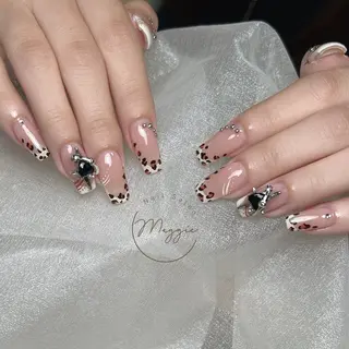 ネイル Maggie Nail🦩のネイルデザイン