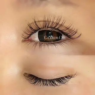 マツエク・マツパ GRANDE OSU 藤原/eye店長のマツエク・マツパデザイン