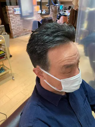 メンズ KAZU所属・安藤 慎悟のヘアスタイル