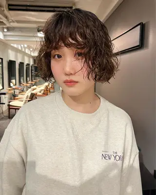 ショート NERO 眞下秋歩のヘアスタイル