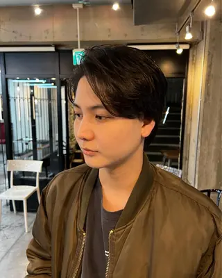 メンズ ハイライト白髪ぼかし 暖色ゆうき渋谷のヘアスタイル