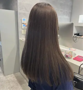 ロング カラー MIES amane(アマネ)のヘアスタイル