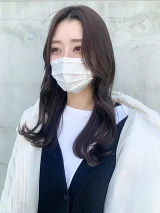 ロング カラー ヘアアレンジ yuka .のヘアスタイル