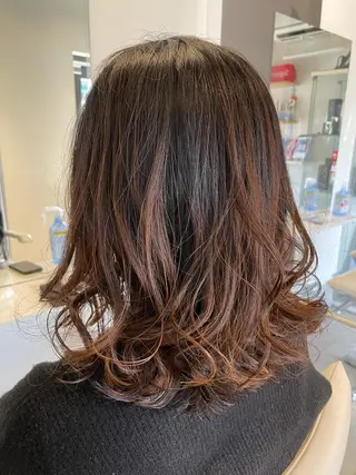 ミディアム 🔹TOMO🔹 圧倒的経験値🔹のヘアスタイル