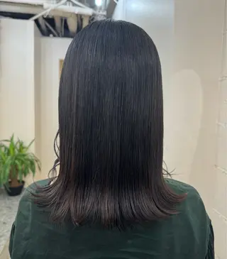 セミロング LoRE hair 四条河原町　西尾友里のヘアスタイル