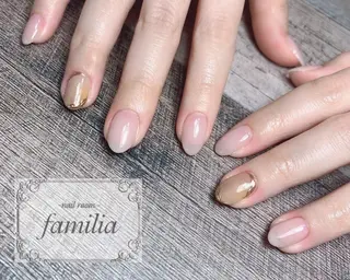 ネイル -nailroom- familiaのネイルデザイン